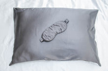 Load image into Gallery viewer, 100% SILK PILLOWCASE - CHARCOAL
